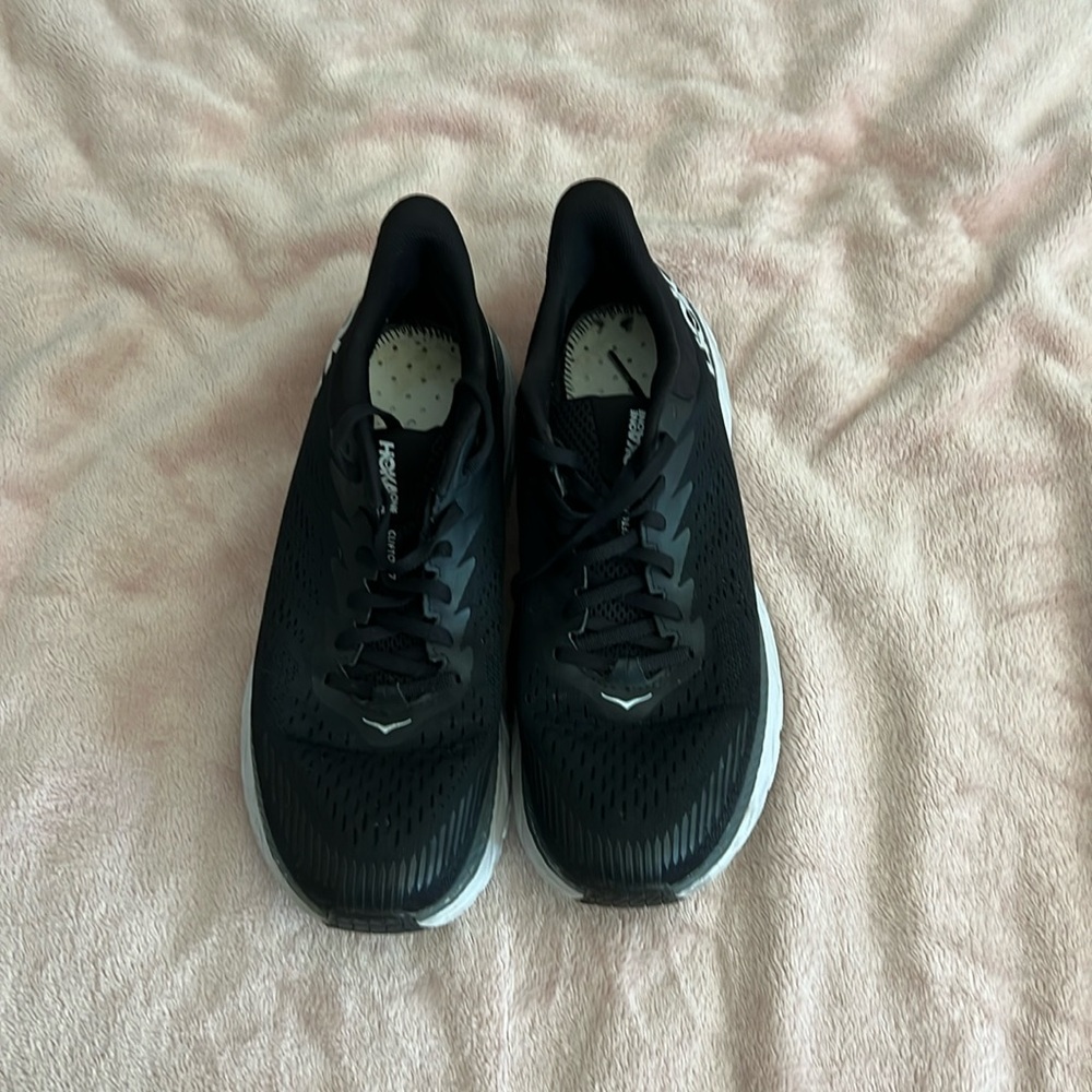 Hoka running